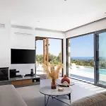 וילה Aglaea I Saltwater Pool & Amazing Seaview! *