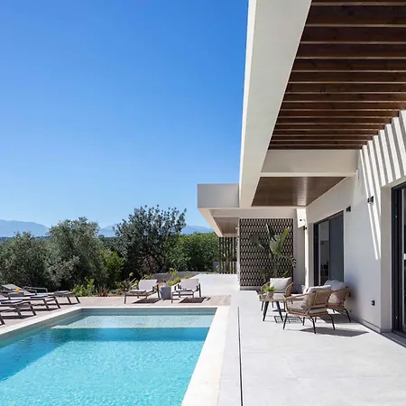 Βίλα Aglaea I Saltwater Pool & Amazing Seaview! Χανιά