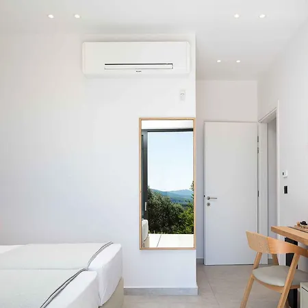 Villa Aglaea I Saltwater Pool & Amazing Seaview! *