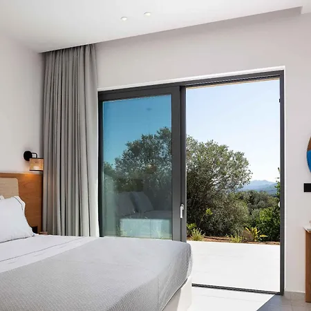 Villa Aglaea I Saltwater Pool & Amazing Seaview! *