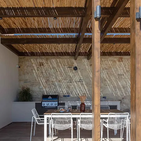 Βίλα Aglaea I Saltwater Pool & Amazing Seaview!