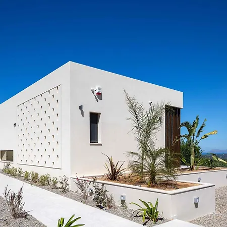 וילה Aglaea I Saltwater Pool & Amazing Seaview! *