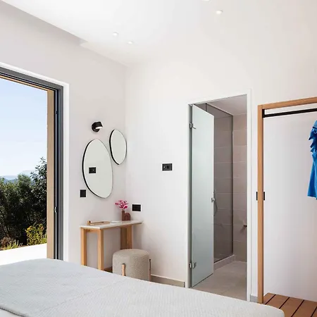 וילה Aglaea I Saltwater Pool & Amazing Seaview!