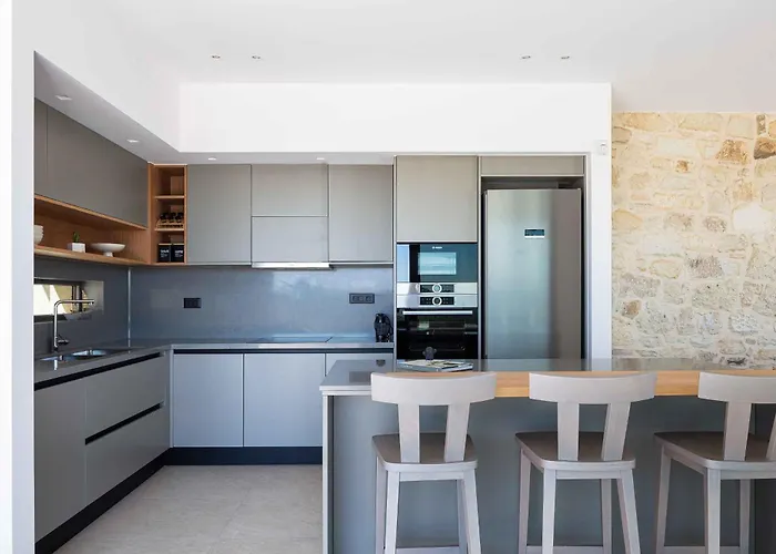 Aglaea I Saltwater Pool&amazing Seaview!