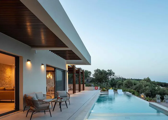 Villa Aglaea I Saltwater Pool&amazing Seaview! La Canea