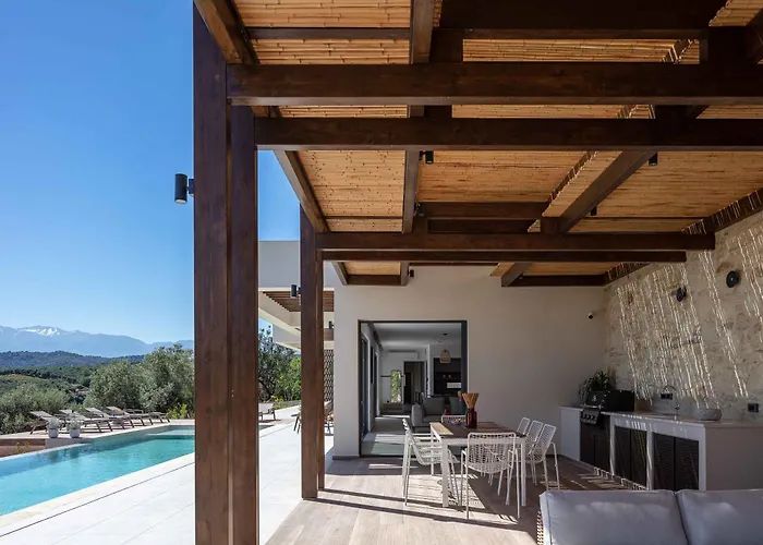 Aglaea I Saltwater Pool&amazing Seaview! La Canea